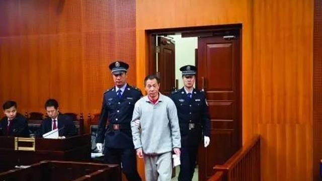 In 2016, Cao Jianliao, former deputy mayor of Guangzhou, was tried in the criminal trial area of Shenzhen Intermediate People's Court.